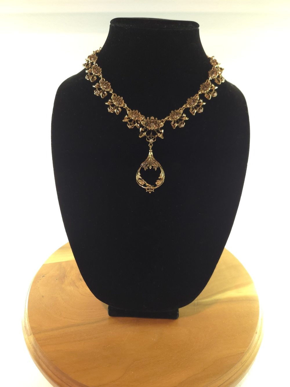 Boutique Style Gold-Tone Renaissance Revival Festoon Necklace
